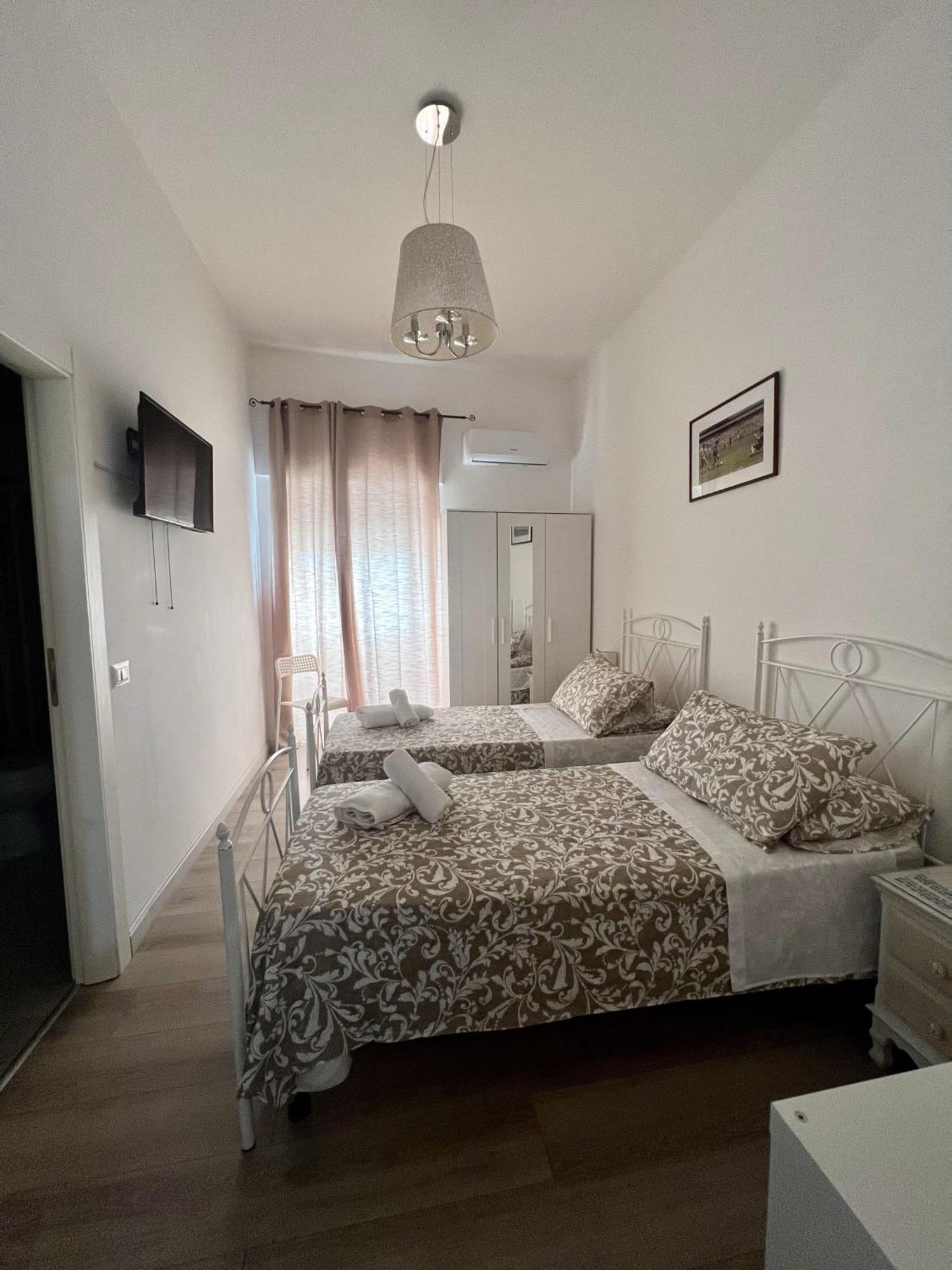 Hotel Dimora Diego Neapol Zewnętrze zdjęcie